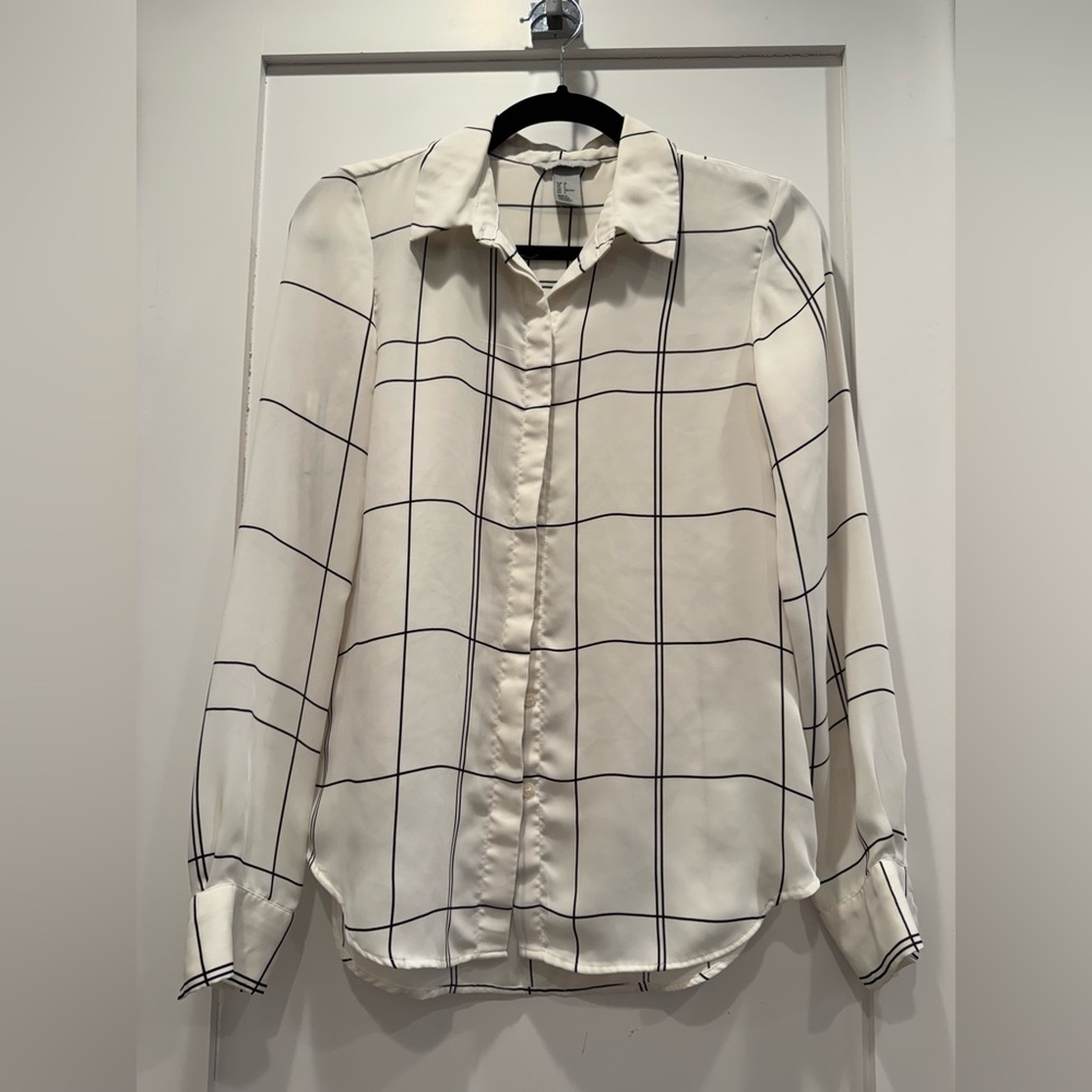 H&M White Black Grid Button Down Blouse Long Sleeve Work Top Size 2